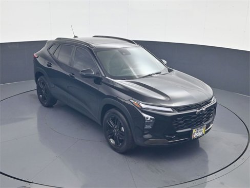 Used 2024 Chevrolet Trax ACTIV w/ Sunroof Package image 15