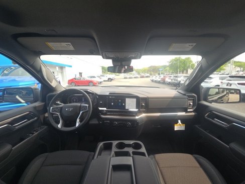 New 2025 Chevrolet Silverado 1500 RST w/ Rally Edition image 11