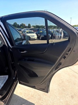 Used 2021 Chevrolet Equinox LT w/ Driver Convenience Package image 14