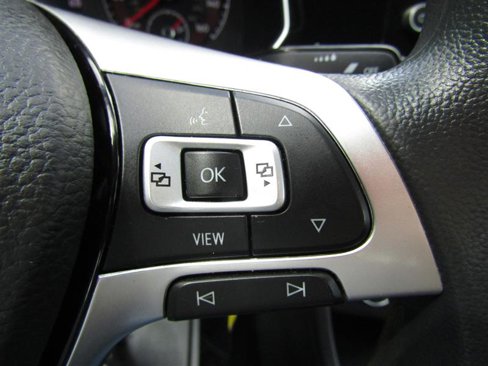 Used 2021 Volkswagen Jetta S image 16