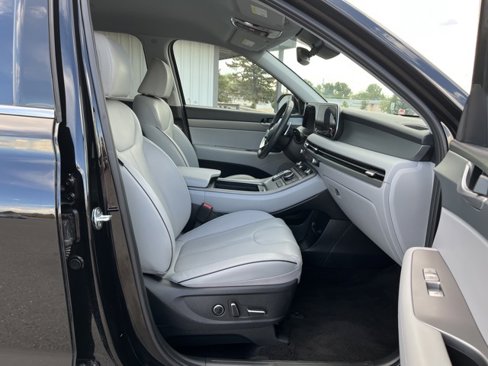 Used 2025 Hyundai Palisade SEL image 30