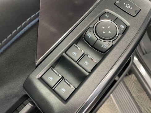 New 2026 Ford F250 Platinum image 17