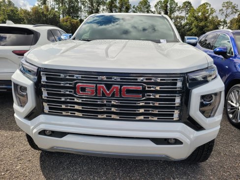New 2026 GMC Canyon Denali image 2