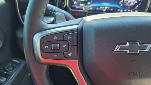 Used 2025 Chevrolet Silverado 1500 LT Trail Boss w/ Convenience Package II image 11