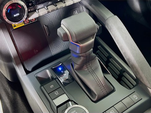 Certified 2025 Toyota Tacoma Limited image 16
