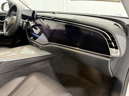 New 2026 Mercedes-Benz E 350 4MATIC Sedan image 15