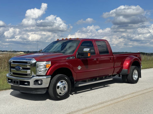 Used 2016 Ford F350 Lariat w/ Chrome Package image 1