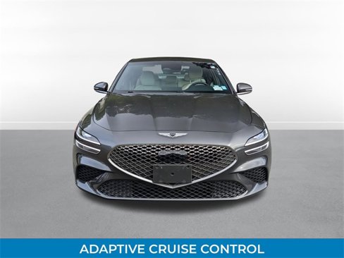 Used 2024 Genesis G70 2.5T image 9