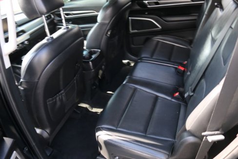 Used 2021 Kia Telluride LX image 20