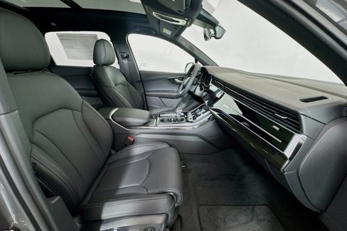 New 2025 Audi Q7 3.0T Prestige image 26