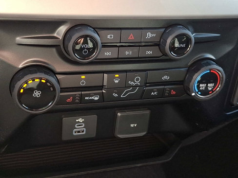 New 2025 Ford F350 XLT w/ Black Appearance Package image 13