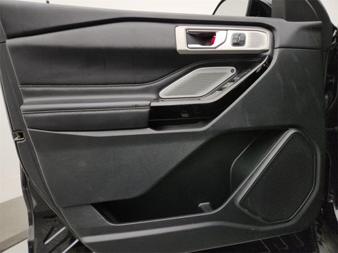 Used 2021 Ford Explorer ST w/ Equipment Group 401A image 14