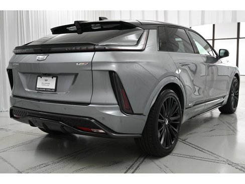 New 2026 Cadillac Lyriq V w/ Exterior Carbon Fiber Package image 7