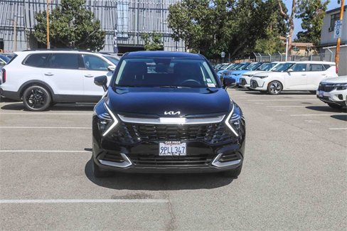 Certified 2025 Kia Sportage EX image 3