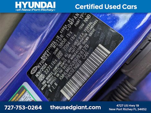 Certified 2025 Hyundai Elantra Sport image 30