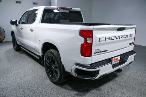Used 2023 Chevrolet Silverado 1500 High Country image 9