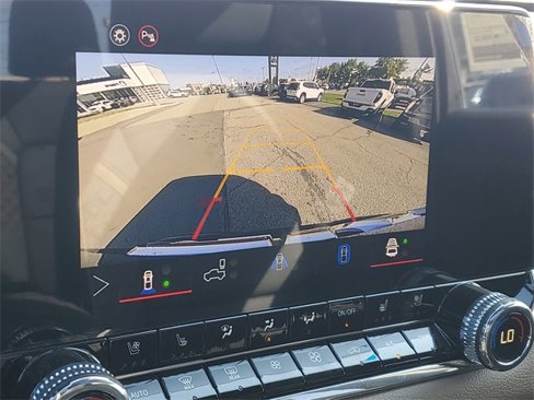 New 2026 GMC Canyon Denali image 17