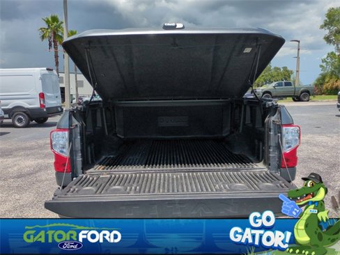 Used 2020 Nissan Titan SV w/ Accessory Utility Package image 13