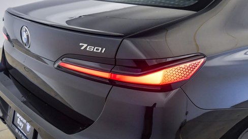 New 2026 BMW 760i xDrive w/ Executive Package image 12