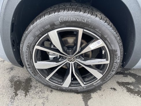 New 2025 Volkswagen Atlas SEL Premium R-Line image 12