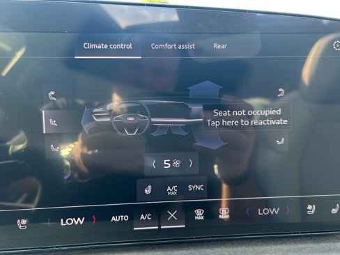 New 2025 Audi Q5 Prestige image 18