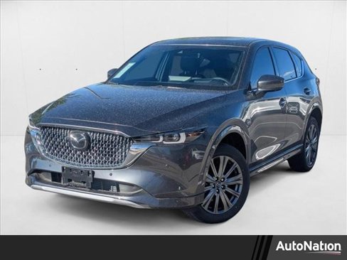New 2025 MAZDA CX-5 Signature image 1