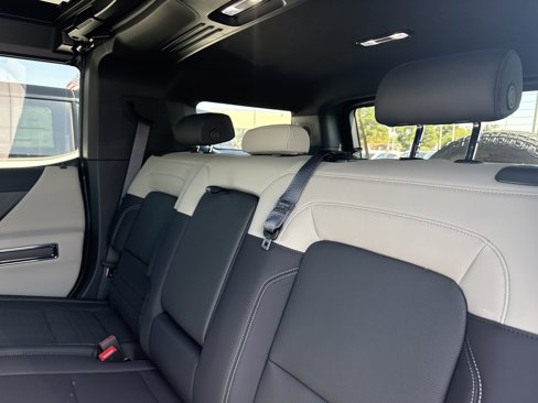 New 2026 GMC Hummer EV SUV image 23