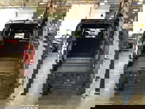 Used 2024 GMC Hummer EV 2X image 13