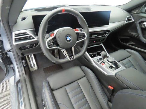 Used 2025 BMW M2 w/ Lighting Package image 9
