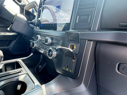 Used 2024 Ford F150 XLT image 31