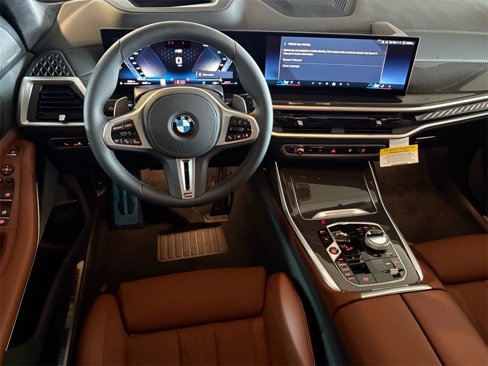 New 2026 BMW X7 M60i image 10