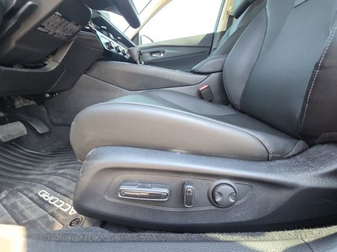 Used 2025 Honda Accord EX-L image 18