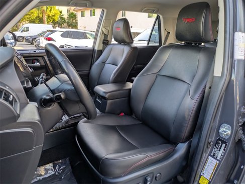 Used 2024 Toyota 4Runner TRD Off-Road Premium image 23