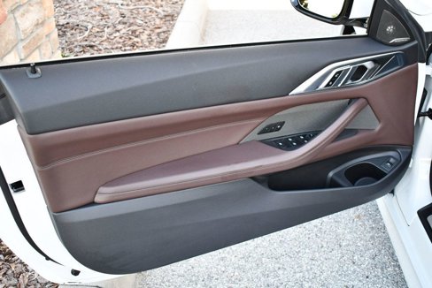 Used 2024 BMW 430i Convertible w/ Premium Package image 11