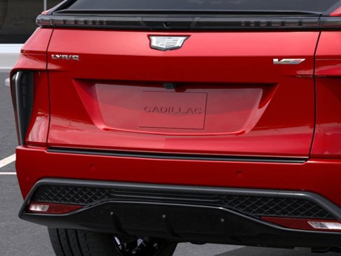 New 2026 Cadillac Lyriq V w/ Exterior Carbon Fiber Package image 14