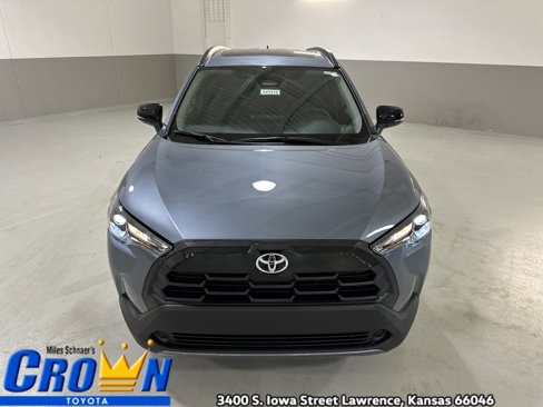 New 2026 Toyota Corolla Cross LE w/ Moonroof Package image 3