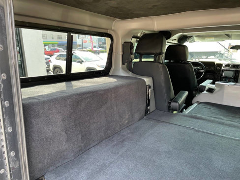 Used 2003 HUMMER H1 4-Door Wagon image 29