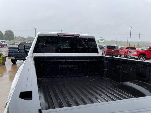 Used 2021 GMC Sierra 2500 SLE image 11