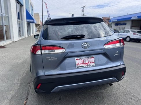 Used 2022 Toyota Corolla Cross LE image 4