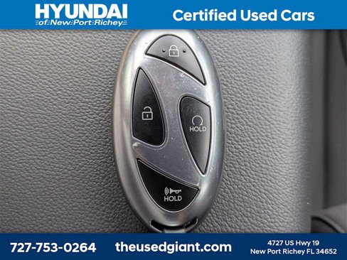 Certified 2025 Hyundai Elantra Sport image 30