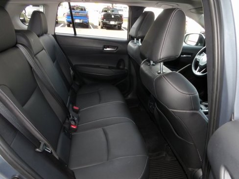 Used 2024 Toyota Corolla Cross XLE image 27