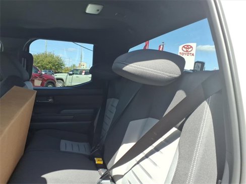 New 2025 Toyota Tacoma TRD Off-Road image 6