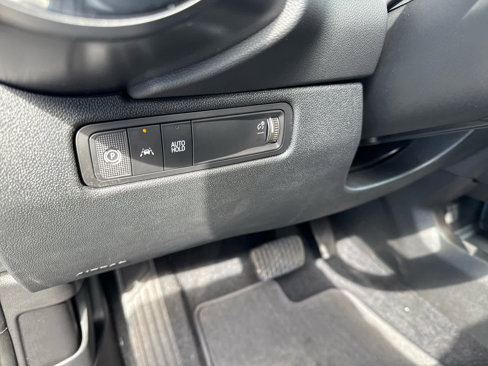 New 2026 Chevrolet Equinox EV LT image 17