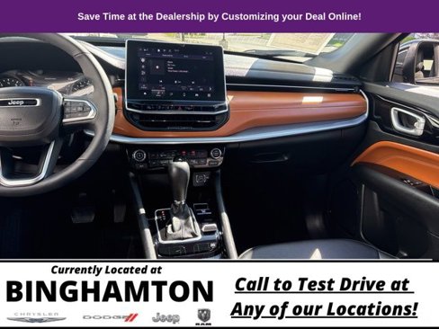 Used 2024 Jeep Compass Limited image 20