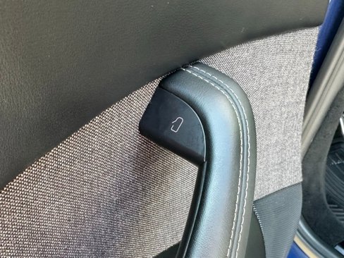 Used 2023 Tesla Model S Plaid image 17