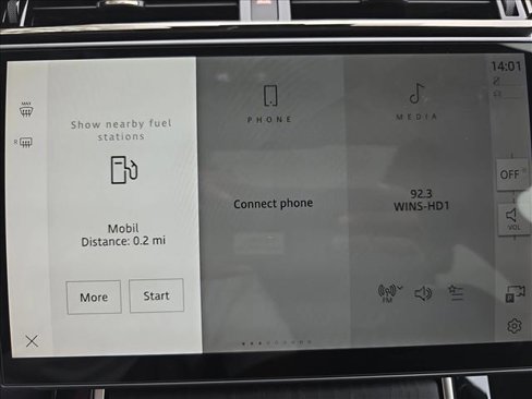 New 2026 Land Rover Range Rover Velar Dynamic SE image 23
