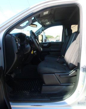 Used 2022 Chevrolet Silverado 2500 Custom w/ Custom Convenience Package image 9