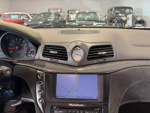 Used 2016 Maserati GranTurismo MC image 33