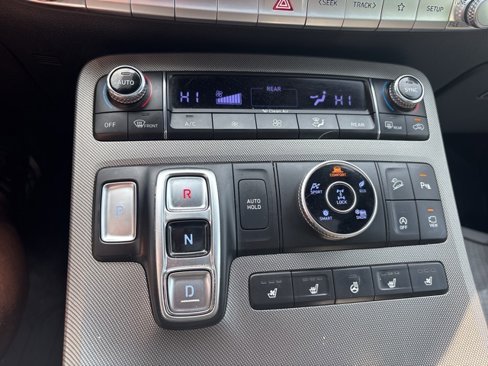 Used 2021 Hyundai Palisade Calligraphy w/ Winter Package image 22