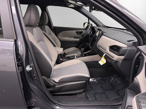 Certified 2025 Subaru Forester Premium image 15